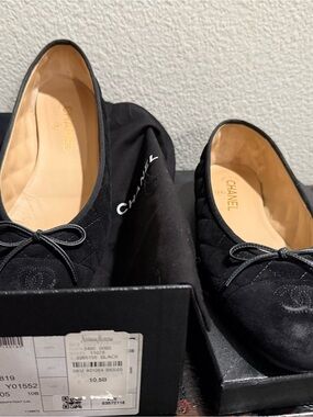 CHANEL Black Quilted Suede Bow Ballet Flats
